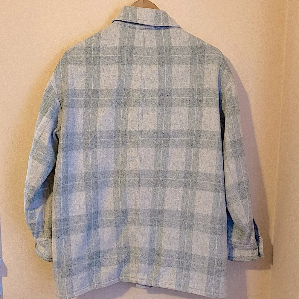 Vince Women's Plaid Wool Flannel Shirt Jacket - oversized Small - Picture 7 of 11
